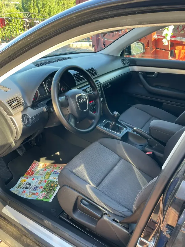 AUDI A 4 inport ITALIA – fotografia 5 din 6