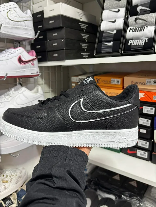 NIKE AIR FORCE 1 LOW BLACK & WHITE – fotografia 4 din 6