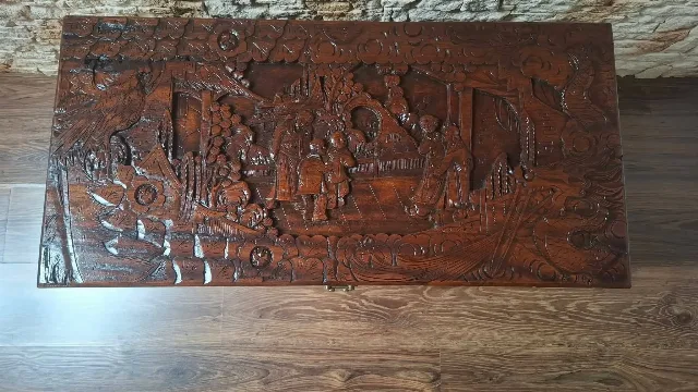 Lada zestre sculptată – fotografia 6 din 7