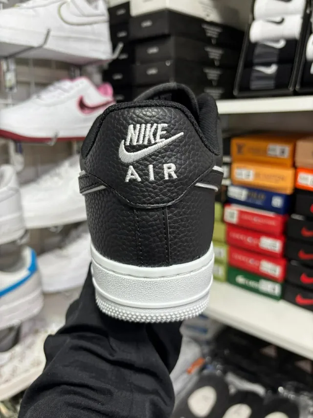 NIKE AIR FORCE 1 LOW BLACK & WHITE – fotografia 5 din 6