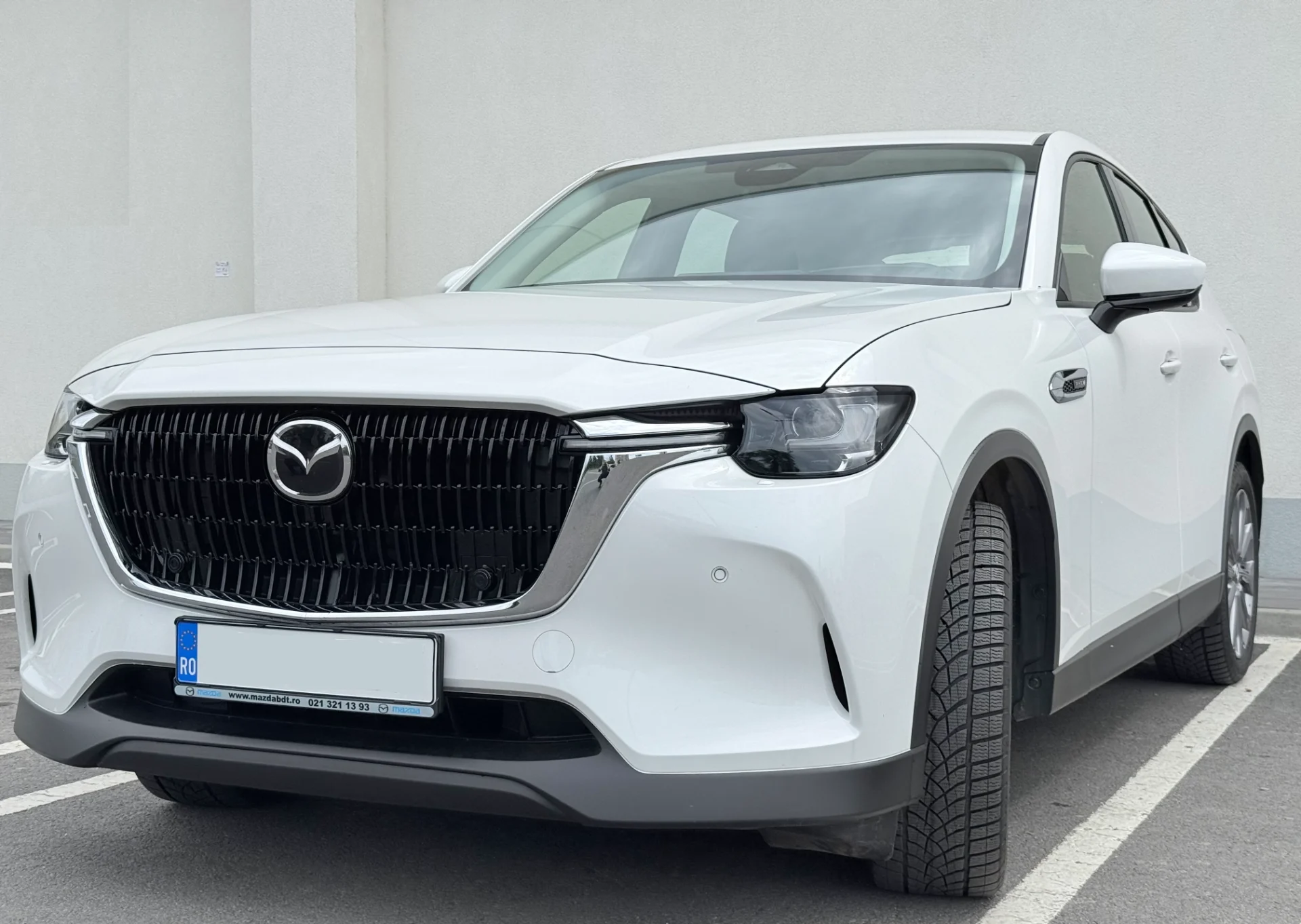 Vand Mazda CX-60 e-Skyactiv PHEV AWD, 327 CP, an 2022. Masina in stare excelenta, unic proprietar, fara accidente, istoric complet la reprezentanta. A – fotografia 1 din 8