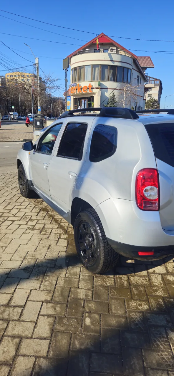 Dacia Duster fabricata in 2012 – fotografia 4 din 6