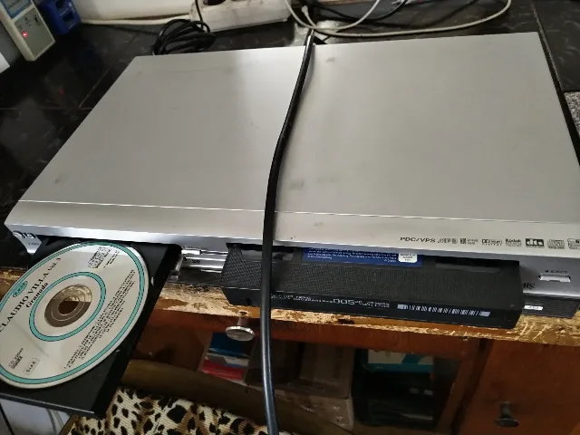 Combo dvd și VCR model LG vc8804 – fotografia 6 din 8