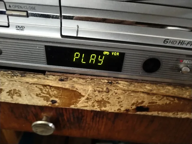Combo dvd și VCR model LG vc8804 – fotografia 8 din 8