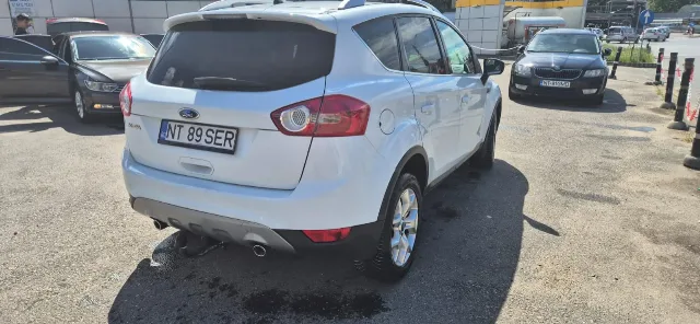 FORD KUGA 2×45750 – fotografia 3 din 7