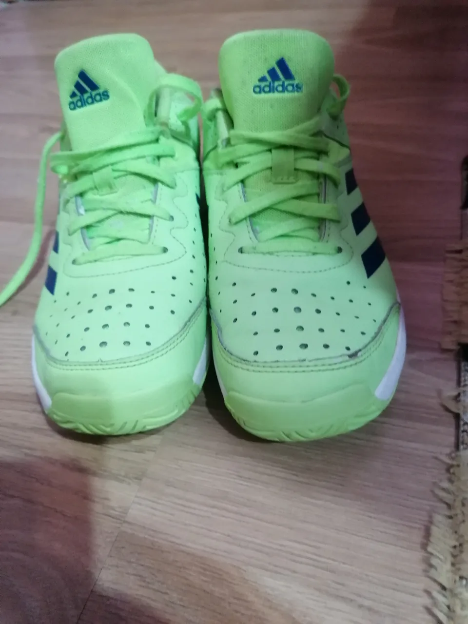 adidași adidas court Stabil jr în stare bună preț negociabil nr 38 – fotografia 1 din 6