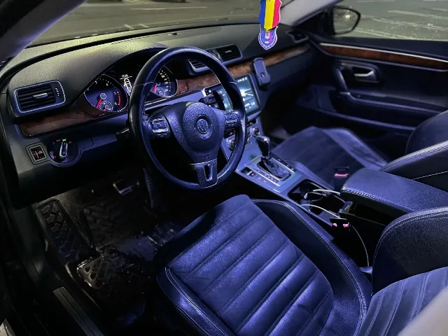 Vând/Schimb cu SUV Volkswagen CC – 2.0 TDI– Automată DSG – fotografia 6 din 8