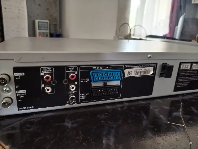 Combo dvd și VCR model LG vc8804 – fotografia 4 din 8