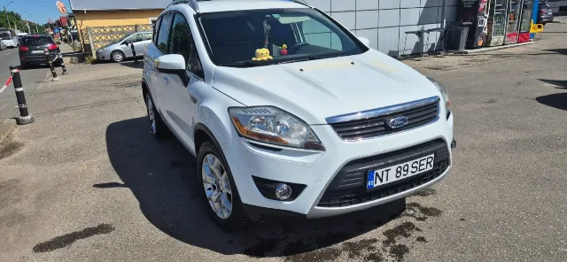 FORD KUGA 2×45750 – Ruginoasa, Neamț