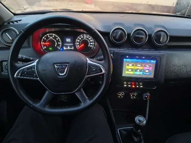 Dacia Duster 1,5dci 109 cp – fotografia 7 din 8