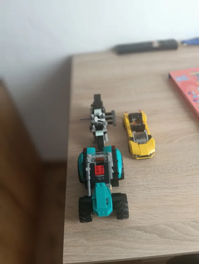 mașinuțe din lego.carte cu sunete an engleză și română – Ramnicu Valcea, Vâlcea