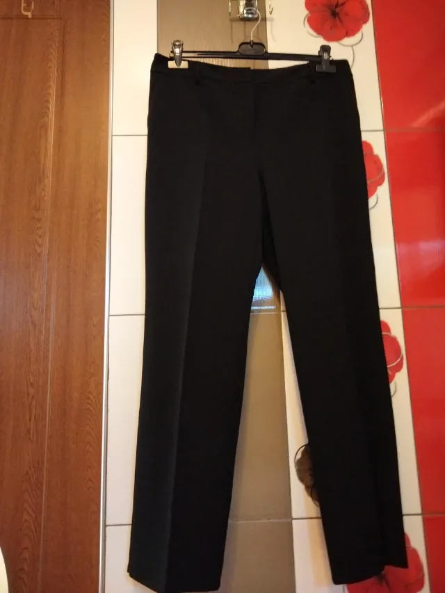 Costum dama, mărimea 40-42 – fotografia 3 din 4