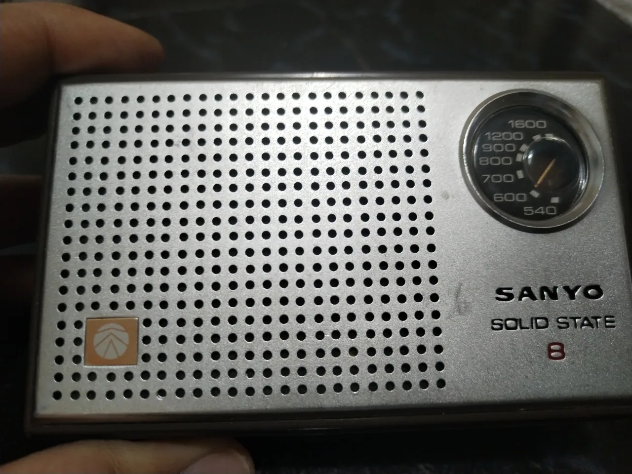 Radio portabil Sanyo – fotografia 2 din 8