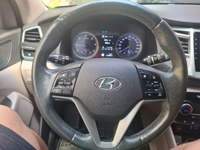 Hyundai Tucson 4WD, Luxury Pack, 2016, diesel. – fotografia 3 din 8