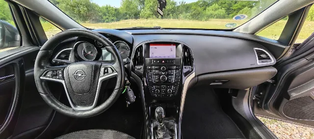 Opel Astra J 2015 1.6Cdti110CP Impecabil – fotografia 6 din 8