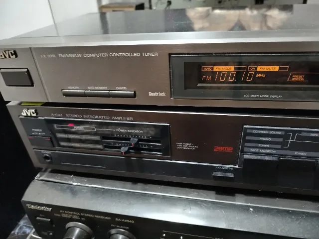 Linie audio JVC amplituner – fotografia 6 din 8