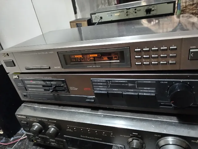 Linie audio JVC amplituner – fotografia 2 din 8