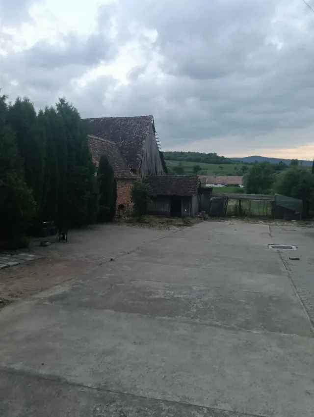 Casă de vânzare la țară – fotografia 4 din 4