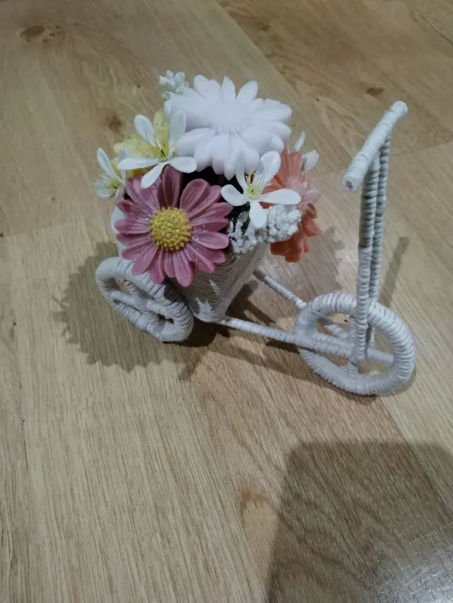 aranjament floral parfumat din baza de săpun natural – fotografia 3 din 4