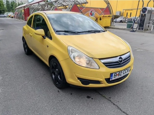 Opel Corsa D 1.2 Benzină Automat 2009 – fotografia 3 din 8