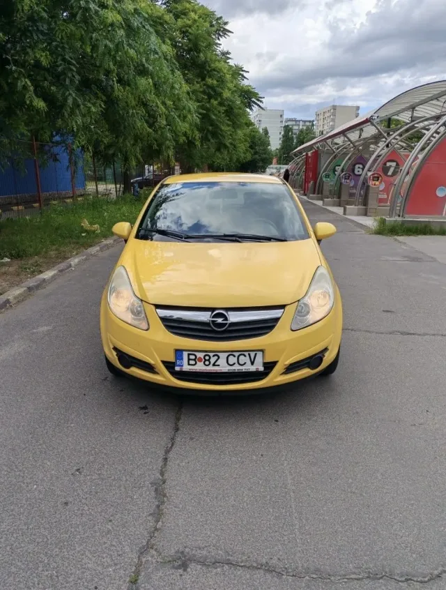 Opel Corsa D 1.2 Benzină Automat 2009 – fotografia 7 din 8