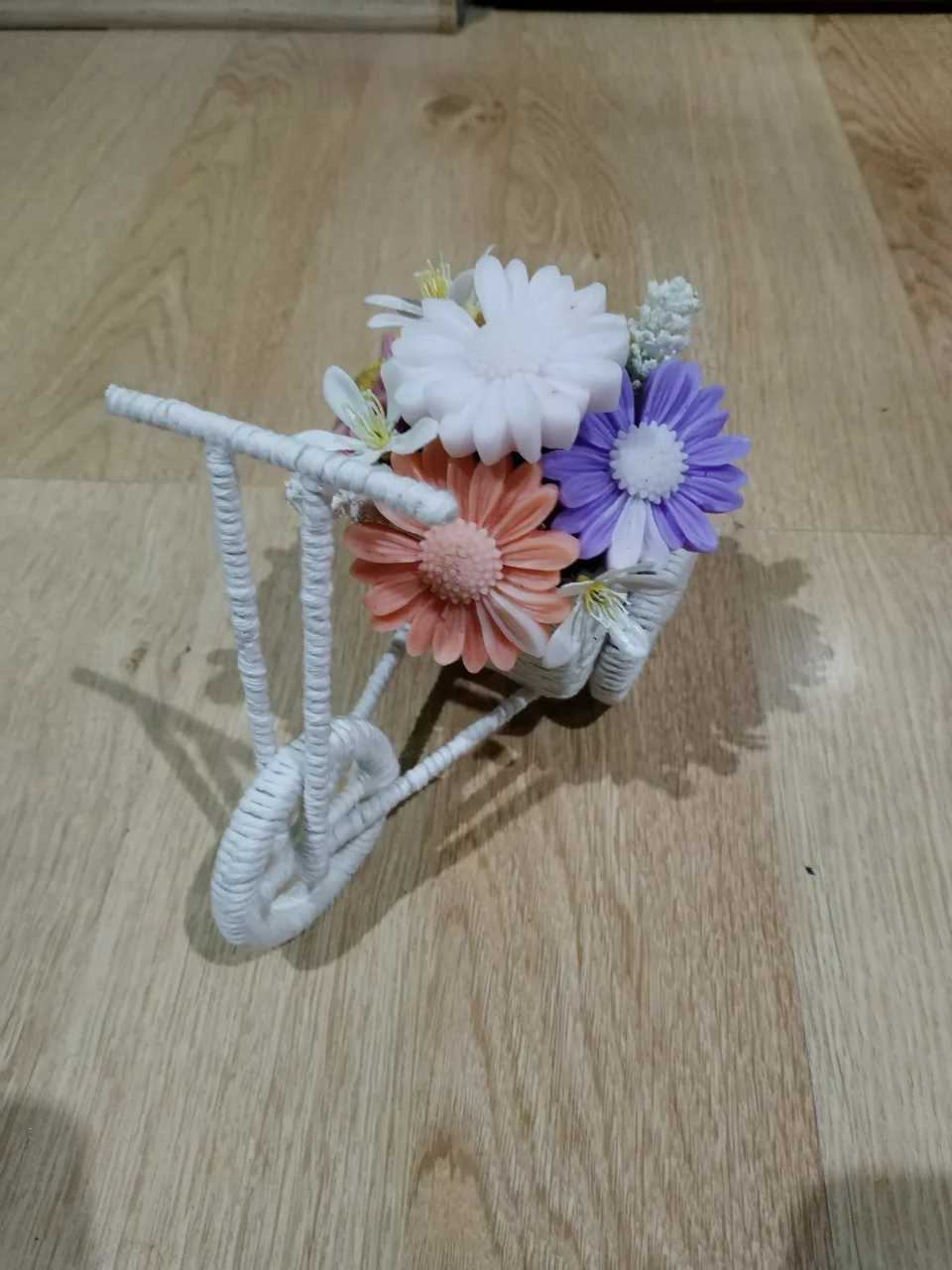 aranjament floral parfumat din baza de săpun natural – fotografia 1 din 4