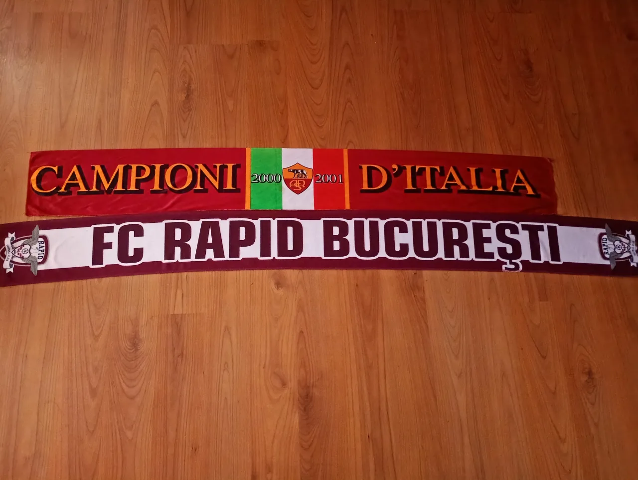 set 2 eșarfe As Roma + Rapid – fotografia 1 din 2