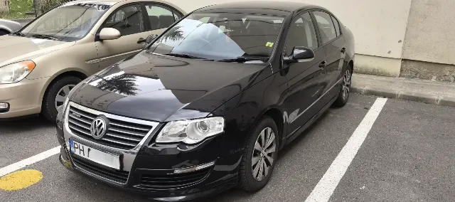 VW Passat B6 an 2010 1.6 TDI Bluemotion – fotografia 2 din 7