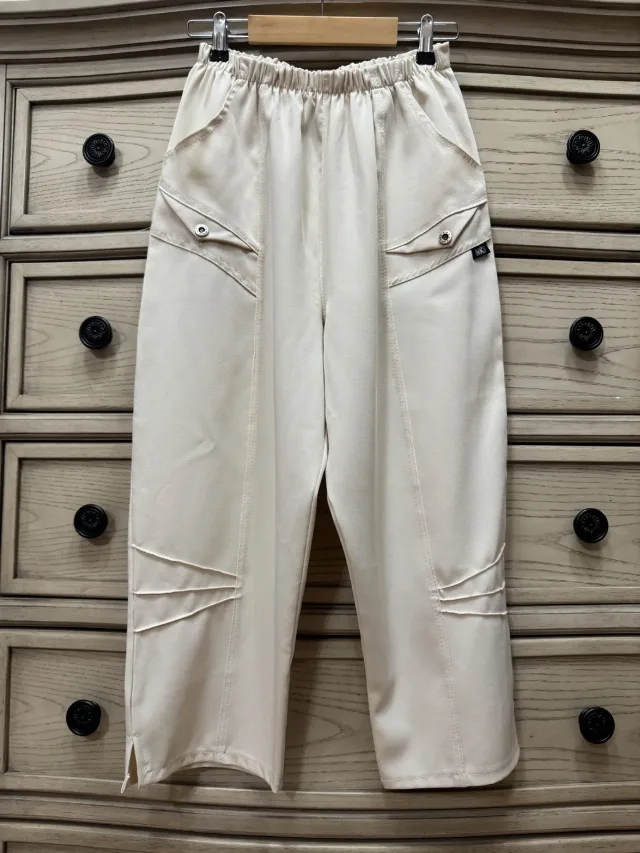 Pantaloni cu talie înaltă, fabricați în Franța, mărime S. – fotografia 1 din 4