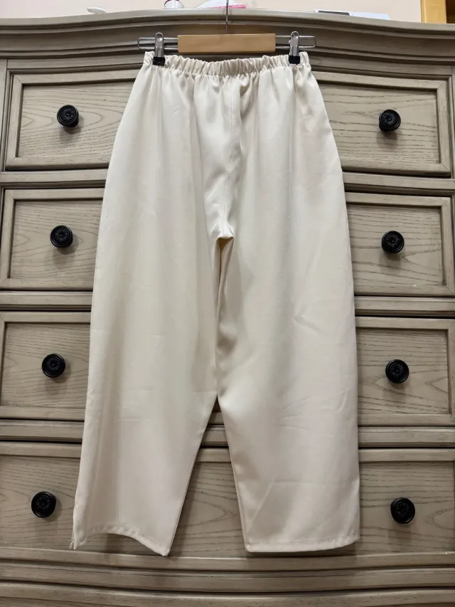 Pantaloni cu talie înaltă, fabricați în Franța, mărime S. – fotografia 2 din 4