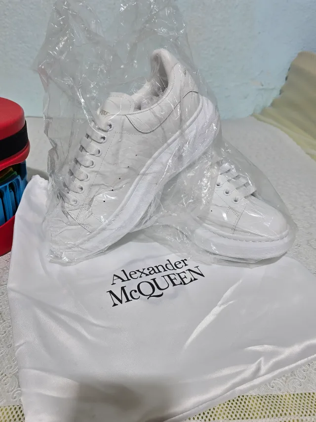 Adidasi din piele Alexander McQueen,marime 41 – fotografia 6 din 8