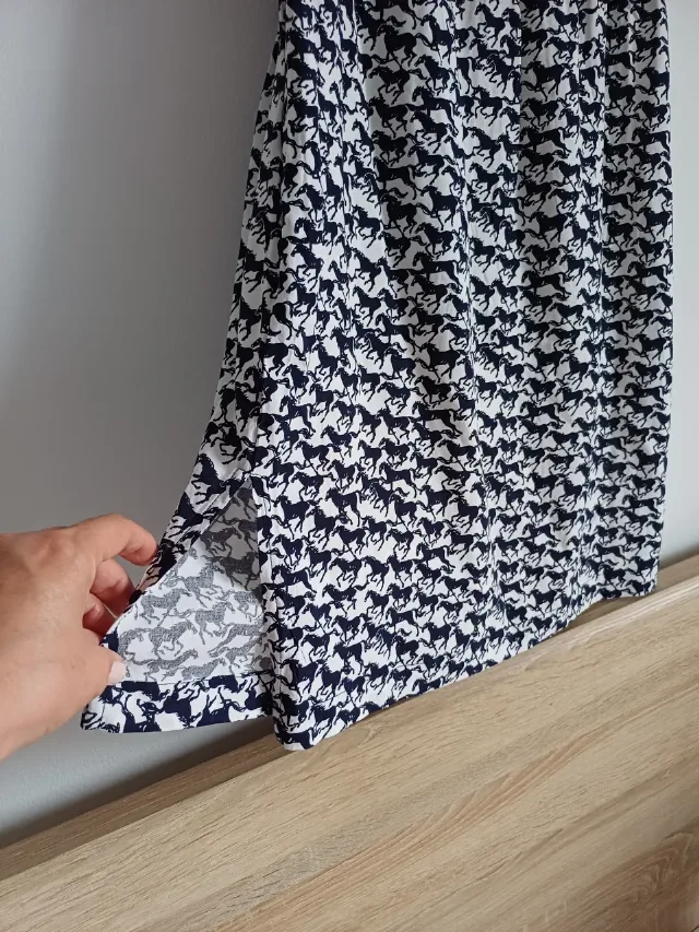 Rochie TIMEOUT nouă cu etichetă mărimea M (38), imprimeu cu căluți – fotografia 7 din 8
