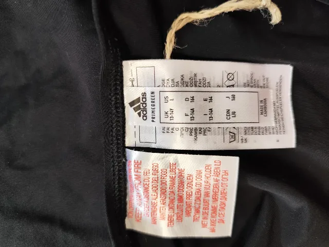 Adidas costum de baie – fotografia 4 din 6
