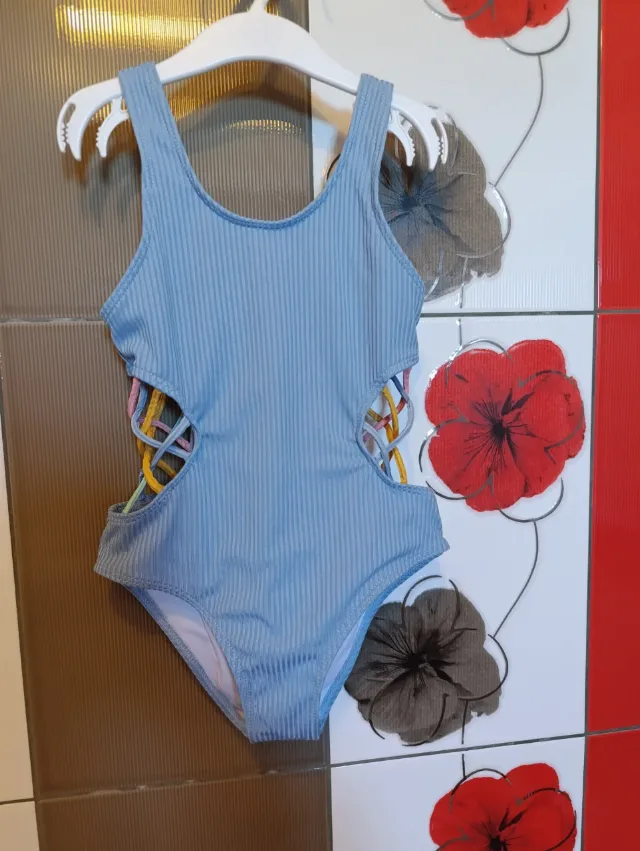 Costum de baie, fetițe,8ani – fotografia 3 din 4
