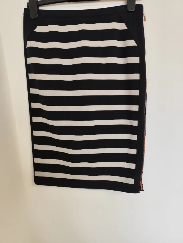 Fusta dama Hugo boss – Alexandria, Teleorman