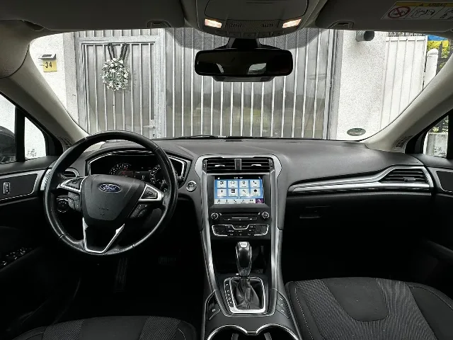 Ford Mondeo Automat 2017 – fotografia 5 din 7