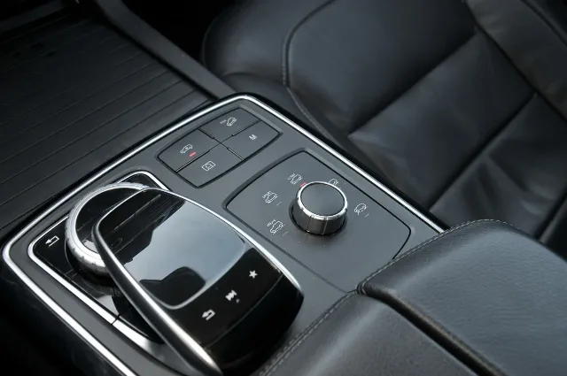 mercedes 350 d 9g – fotografia 4 din 7