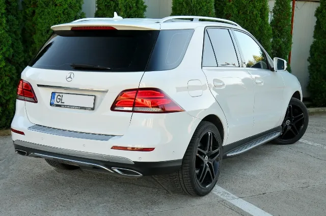 mercedes 350 d 9g – fotografia 2 din 7