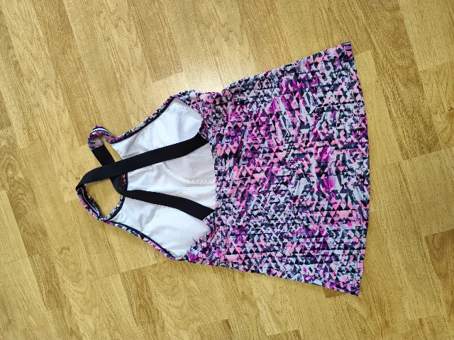 Nike costum de baie – fotografia 2 din 4