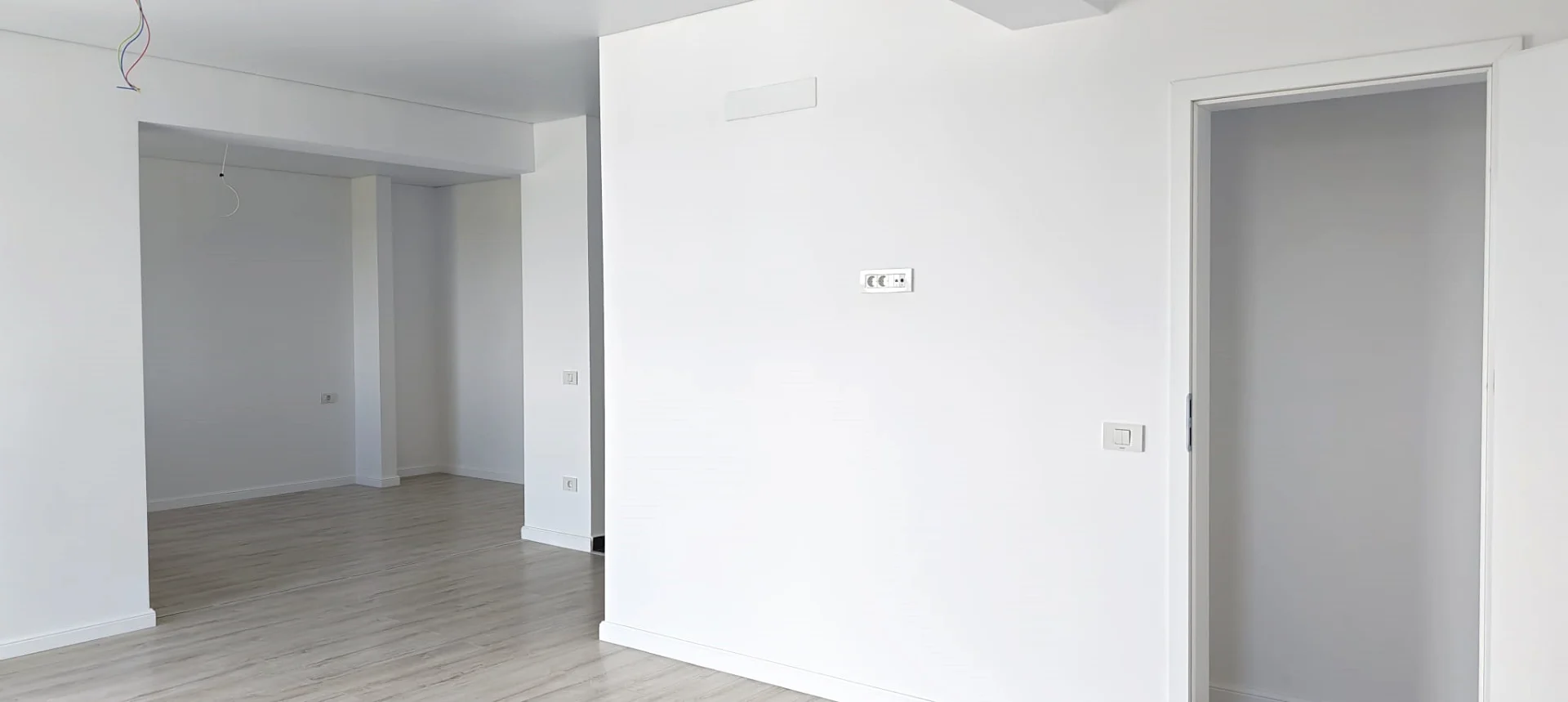 Studio - 2 camere, bloc nou finalizat, Bartolomeu - Lanii. – fotografia 4 din 8