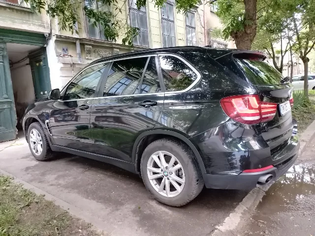 BMW X5, 2 litri (impozit 250 de lei pe an) 7 locuri, Diesel f-15 x drive 25d an 2014 – fotografia 6 din 8