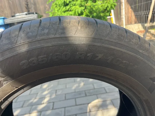 Anvelope vara 235/60/17 – fotografia 3 din 6