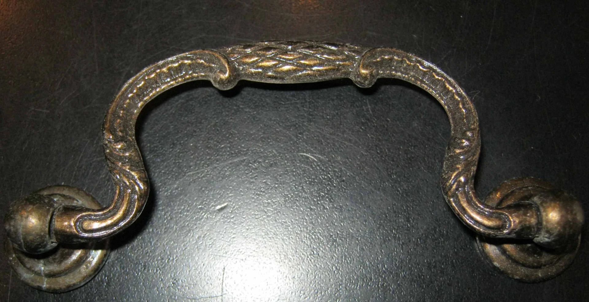 Maner metalic vintage, produs nou. – Brasov, Brașov