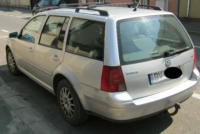Volswagen Bora 1.9 TDI PD, 101 cai – fotografia 2 din 4