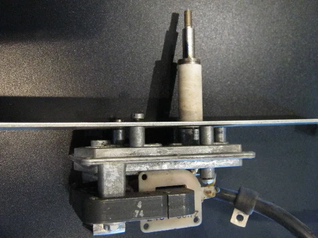 Motor cu reductie 15 rpm – fotografia 6 din 6