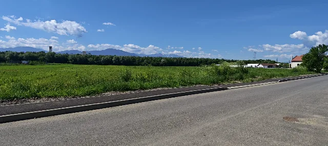 Teren dezvoltare imobiliara Brasov - Baciului. – fotografia 3 din 6