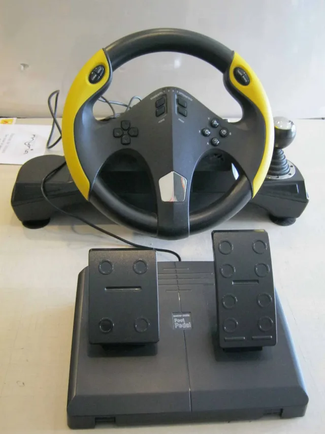 Volan gaming Myria – fotografia 2 din 8