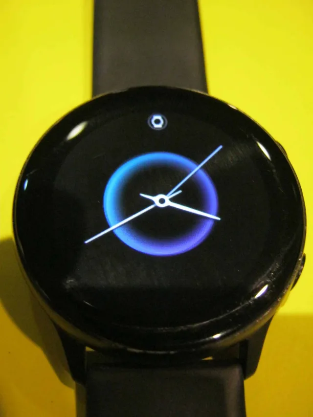 Ceas Smart Samsung, stare f buna, complet – fotografia 2 din 3