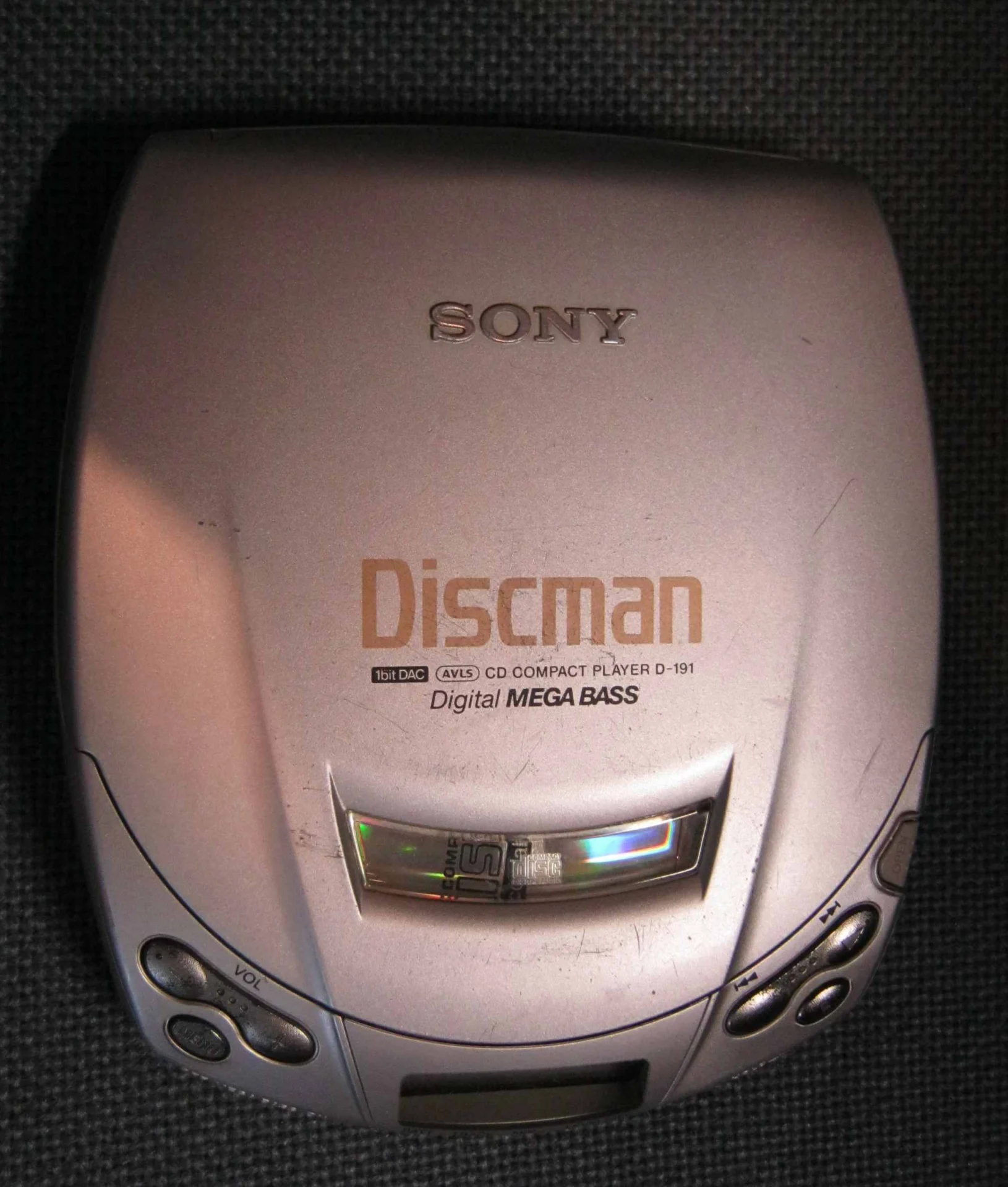 Discman Sony in stare buna – fotografia 4 din 4