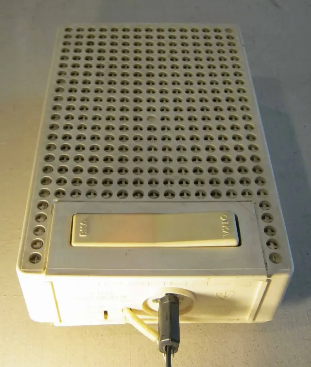 AVR, stabilizator de tensiune – Brasov, Brașov